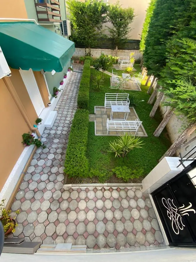 Vila Ajdinaj Berat Guest house