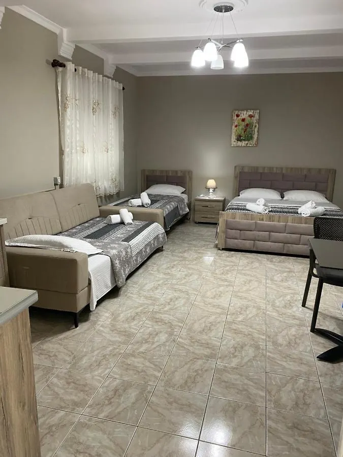 Guest house Vila Ajdinaj Berat