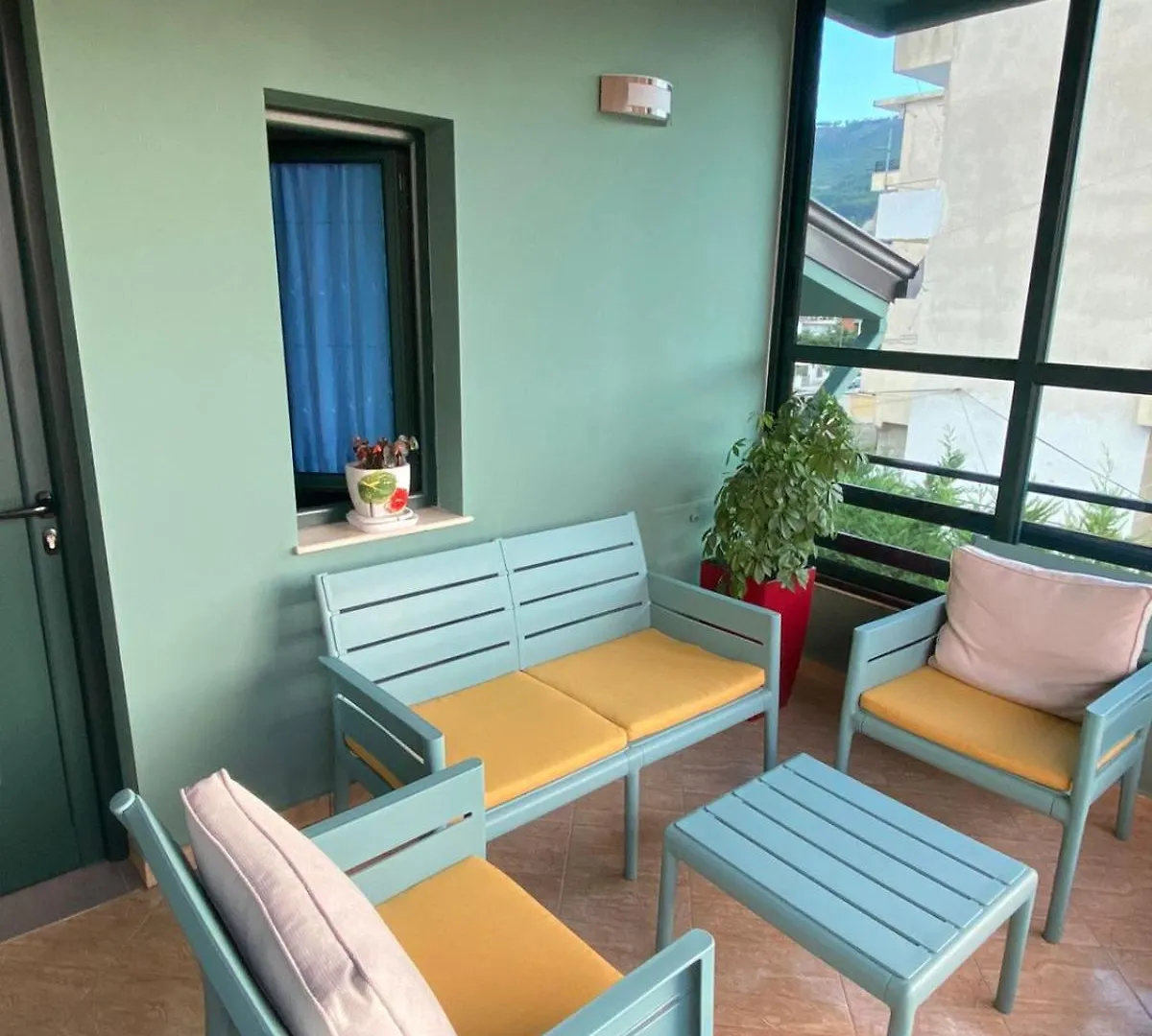 Vila Ajdinaj Berat Guest house