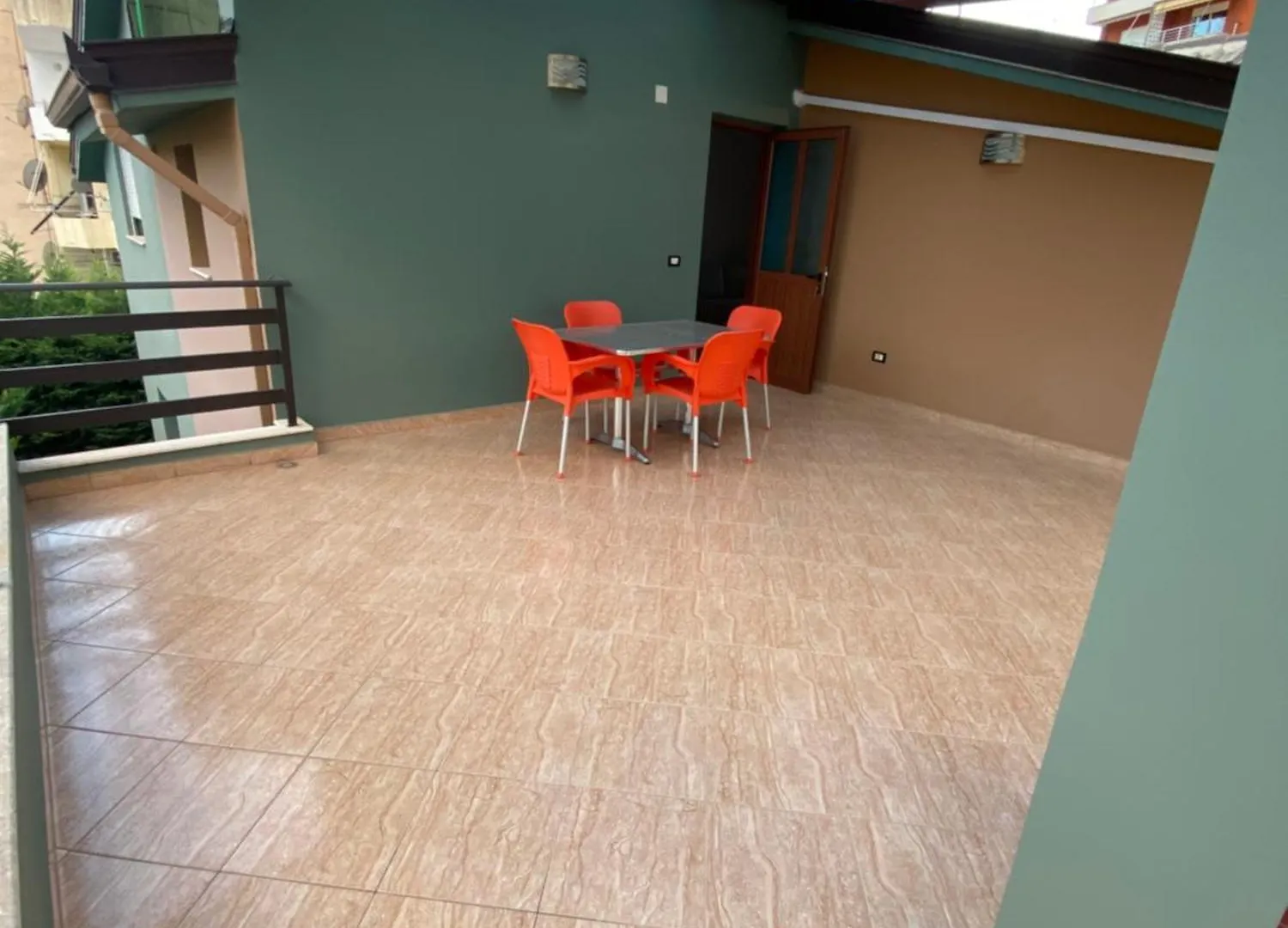 Vila Ajdinaj Berat Guest house